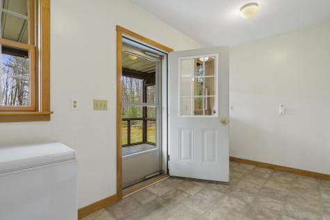 29 Juniper Lane Nobleboro ME 04555