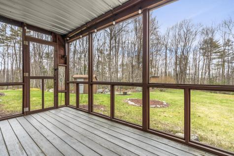 29 Juniper Lane Nobleboro ME 04555