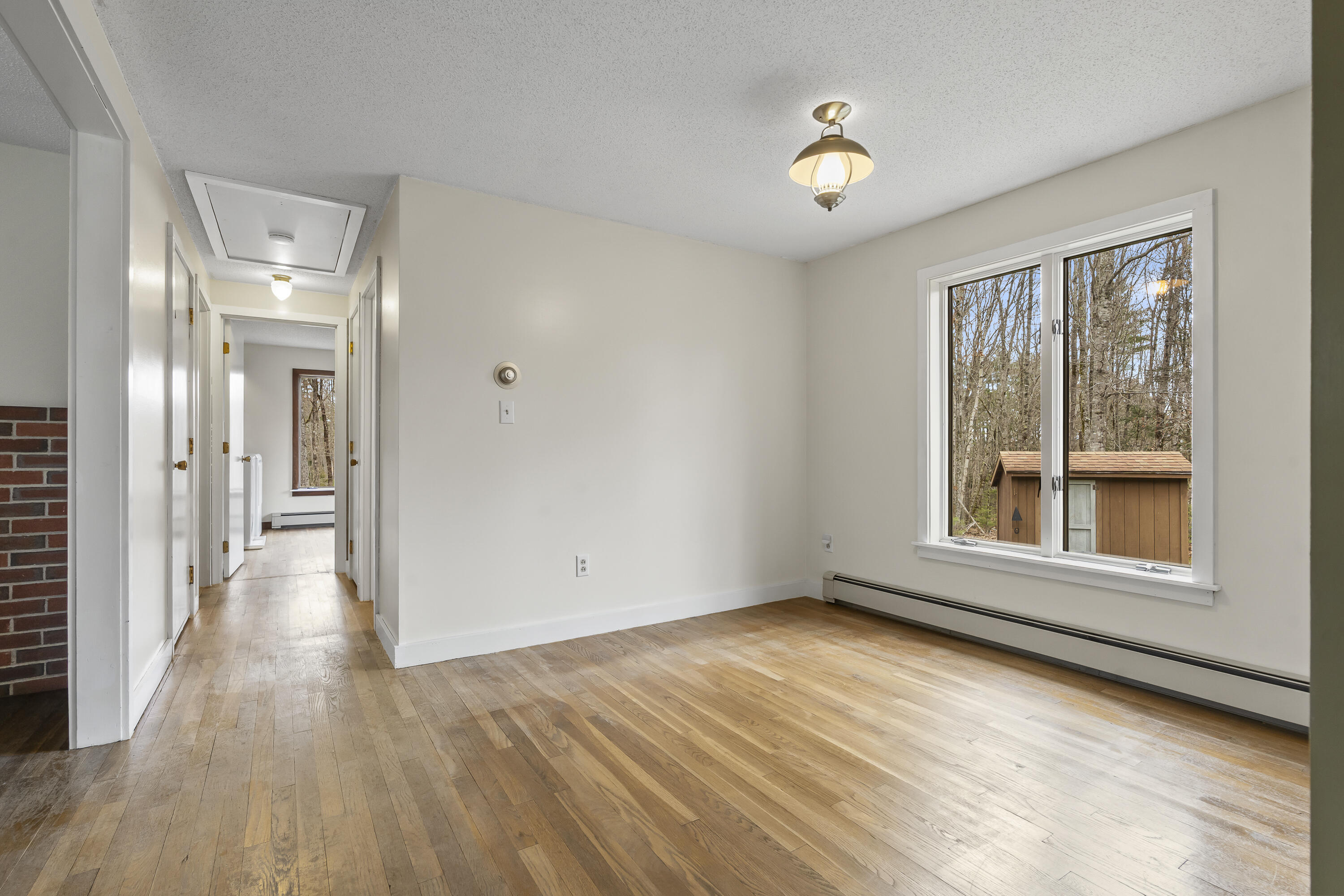 29 Juniper Lane Nobleboro ME 04555