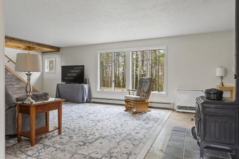 29 Juniper Lane Nobleboro ME 04555
