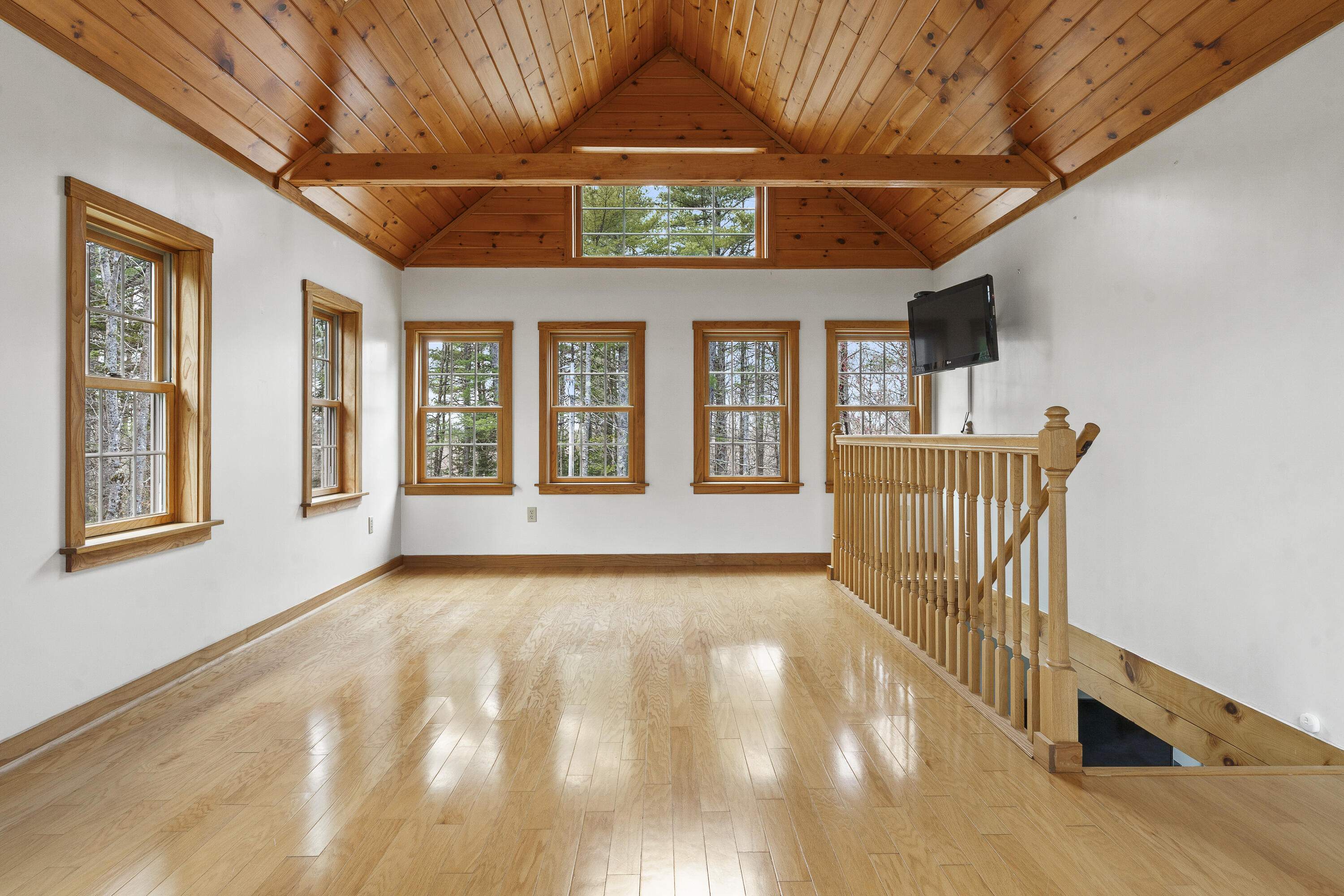 29 Juniper Lane Nobleboro ME 04555