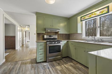 29 Juniper Lane Nobleboro ME 04555