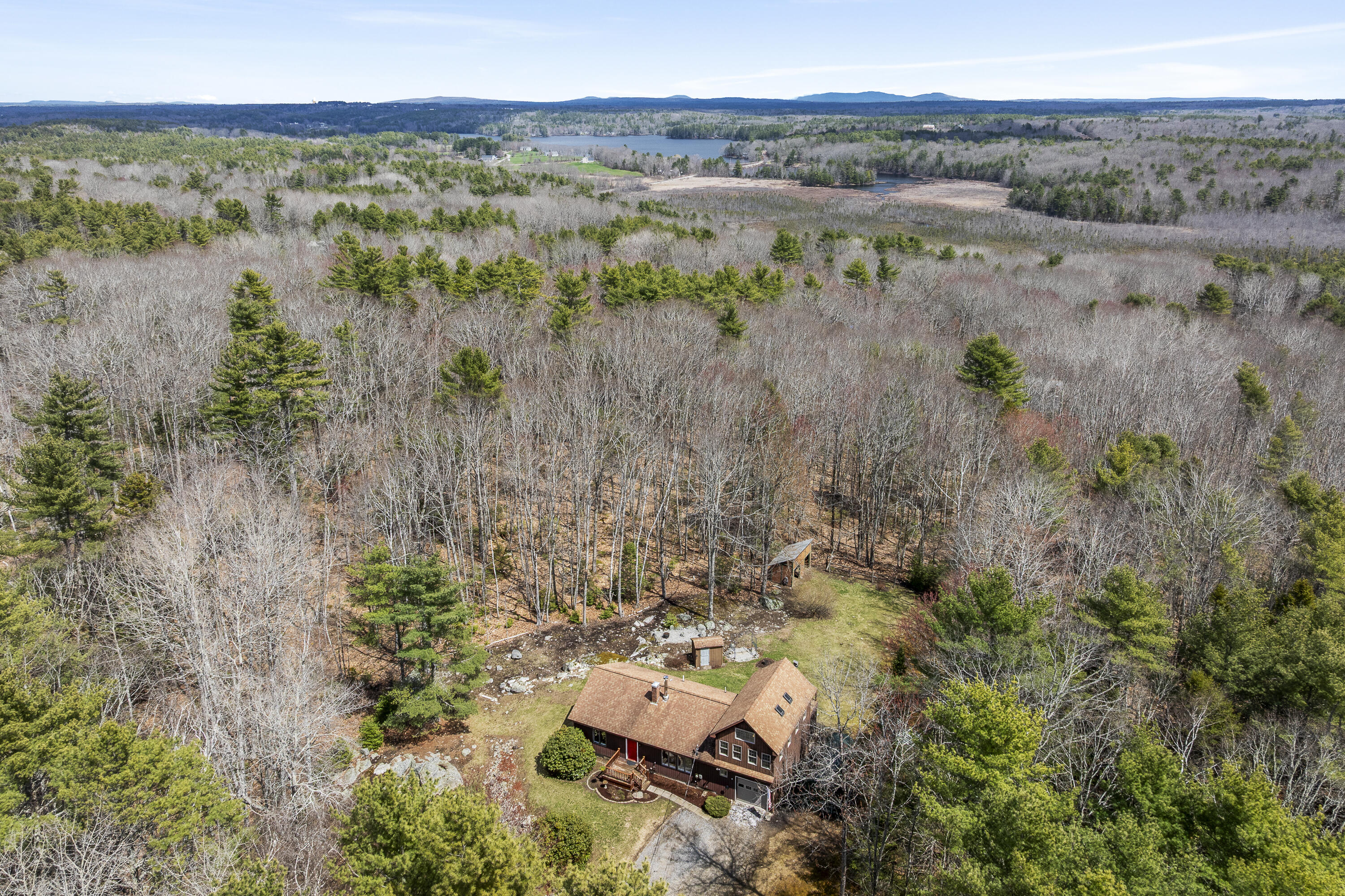 29 Juniper Lane Nobleboro ME 04555