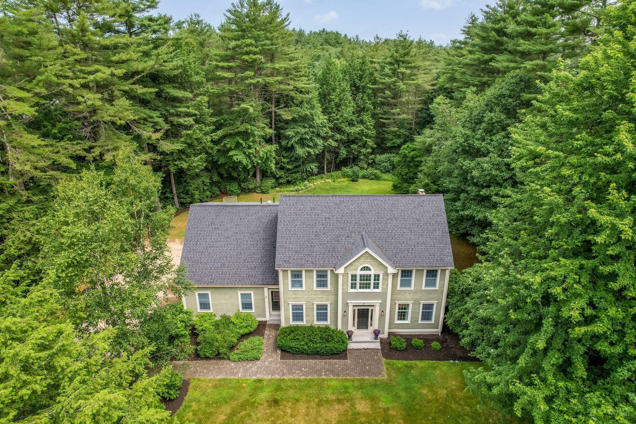 17 Hazeltine Drive Cumberland ME 04021