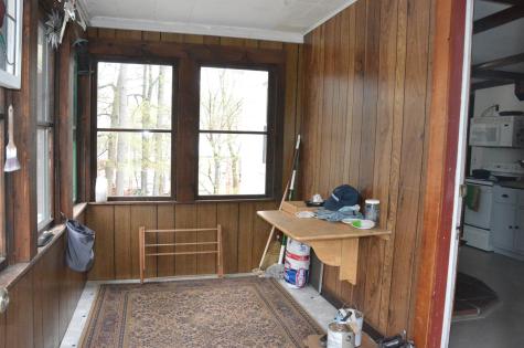 15 Briggs Avenue Paris ME 04281