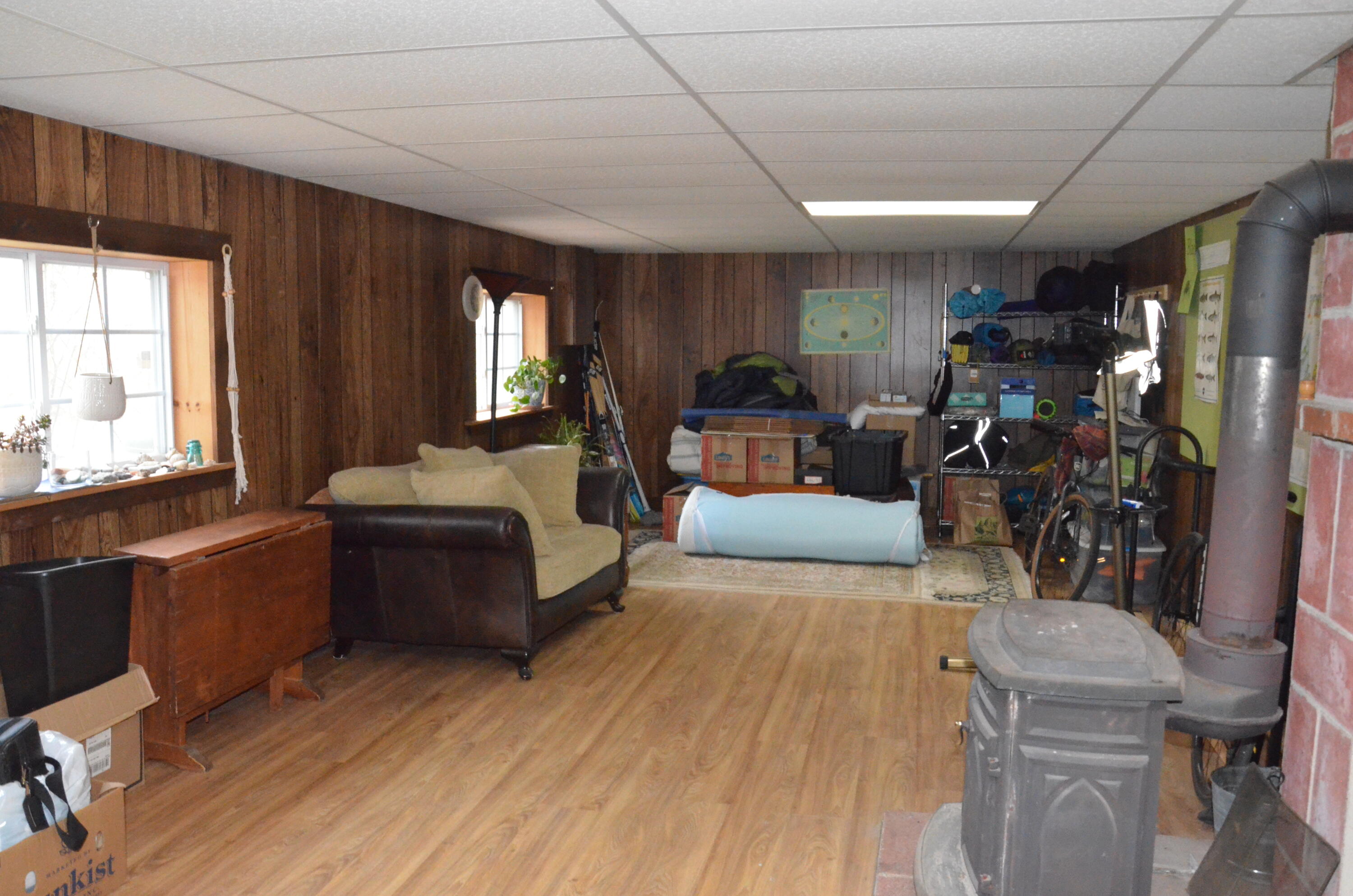 15 Briggs Avenue Paris ME 04281