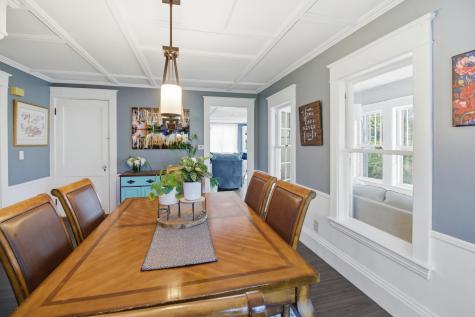 560 W Auburn Road Auburn ME 04210