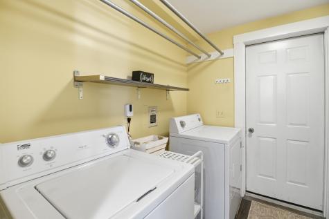 560 W Auburn Road Auburn ME 04210
