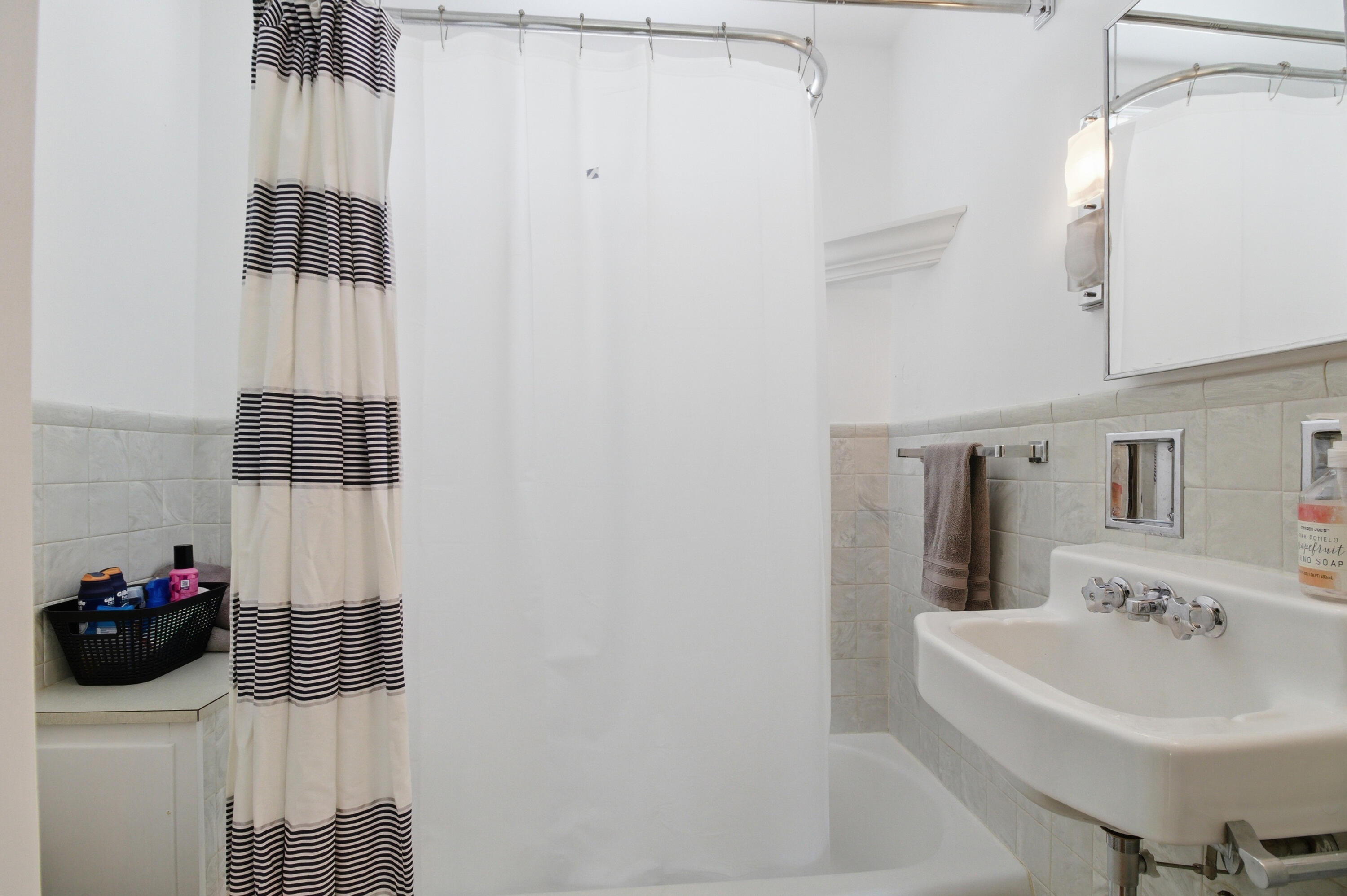 560 W Auburn Road Auburn ME 04210