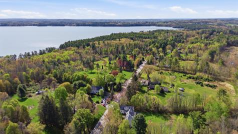 560 W Auburn Road Auburn ME 04210