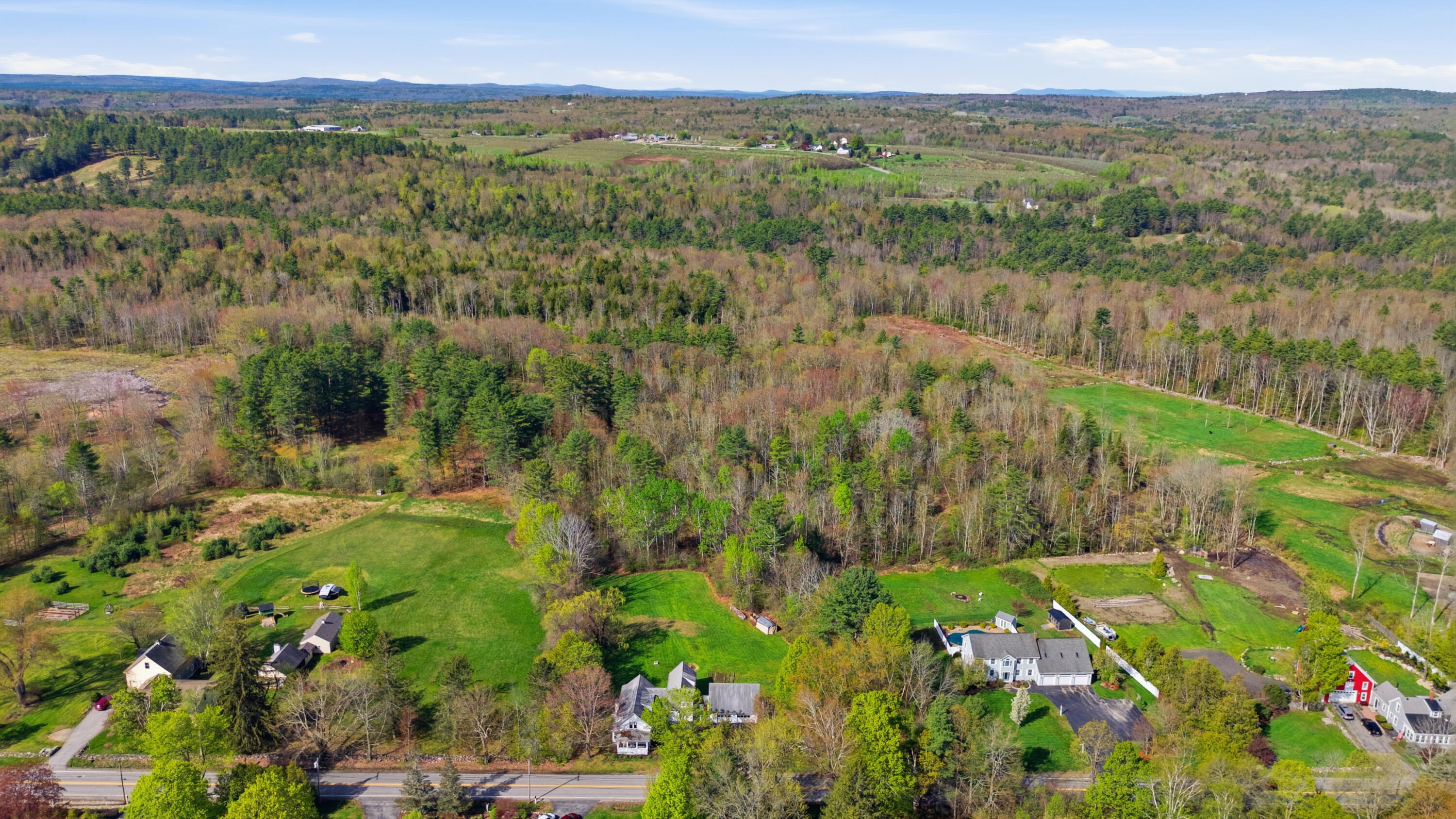 560 W Auburn Road Auburn ME 04210