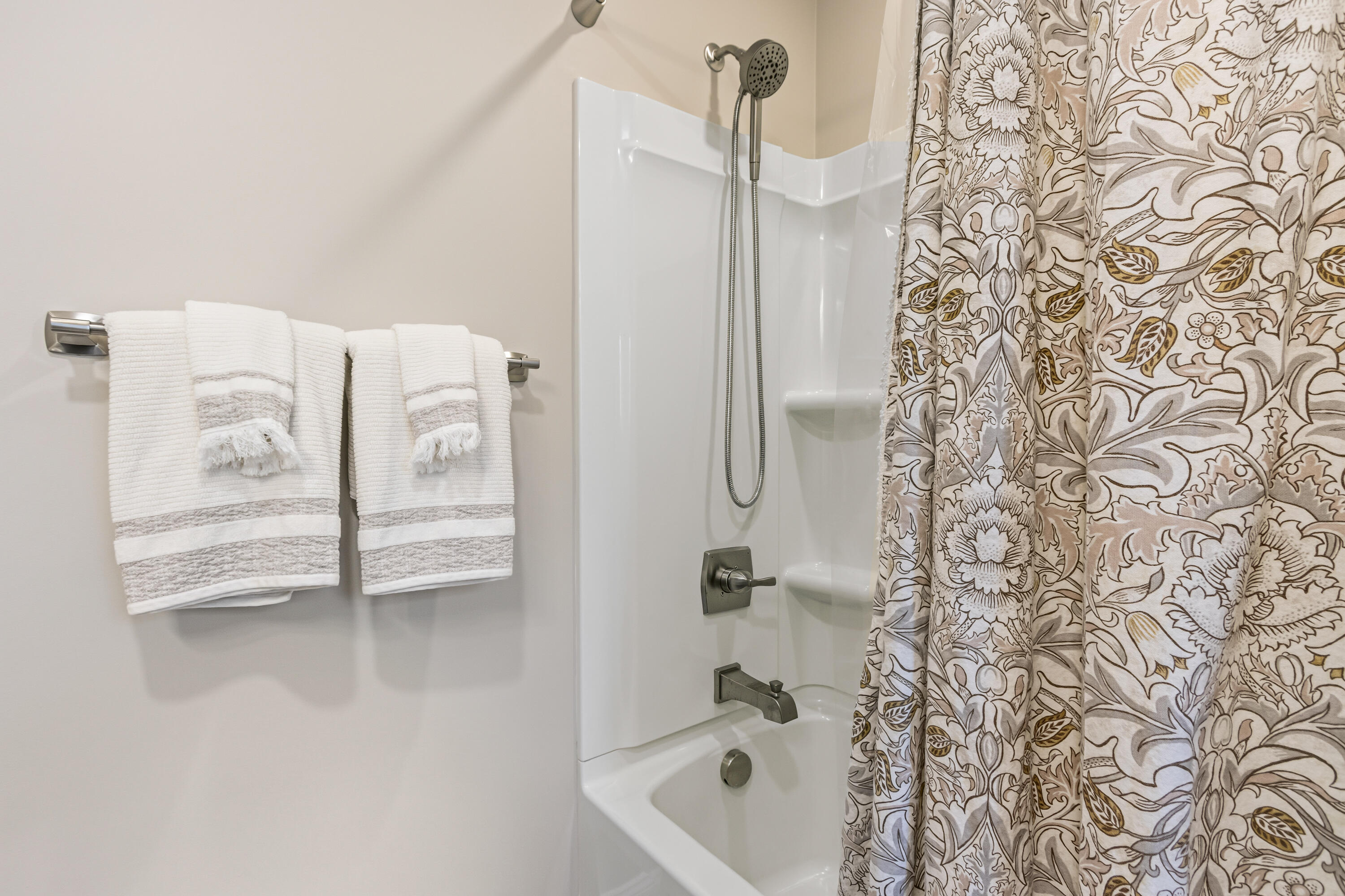 97 Old Standish Road Buxton ME 04093