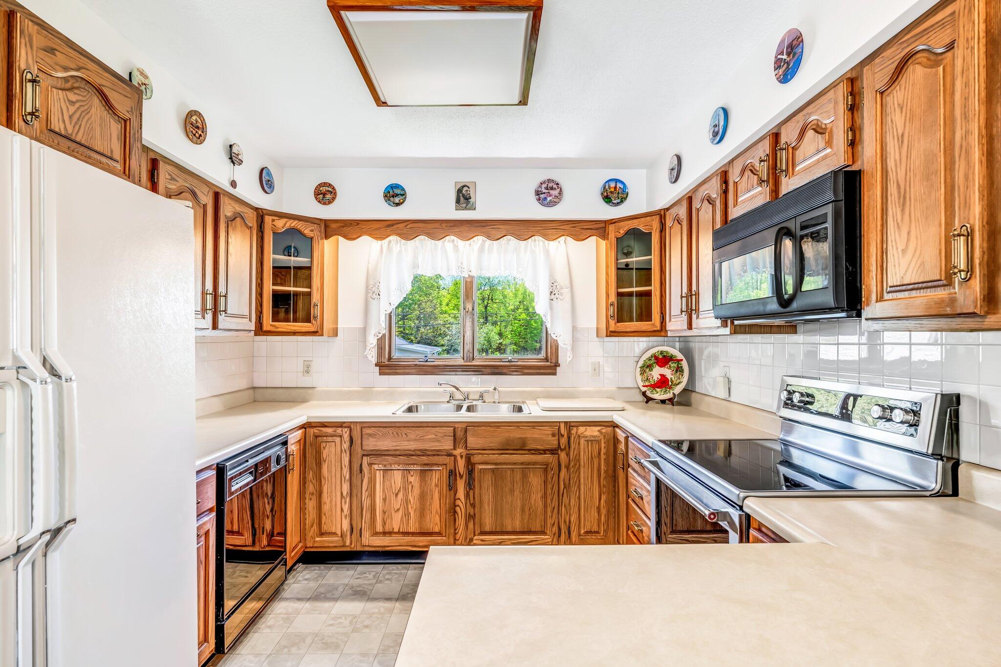 117 & 120 Pinkhams Cove Road Belgrade ME 04917