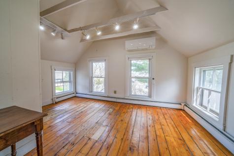 13 Wood Street Camden ME 04843