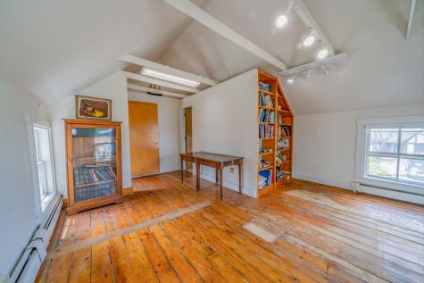 13 Wood Street Camden ME 04843