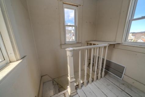 13 Wood Street Camden ME 04843