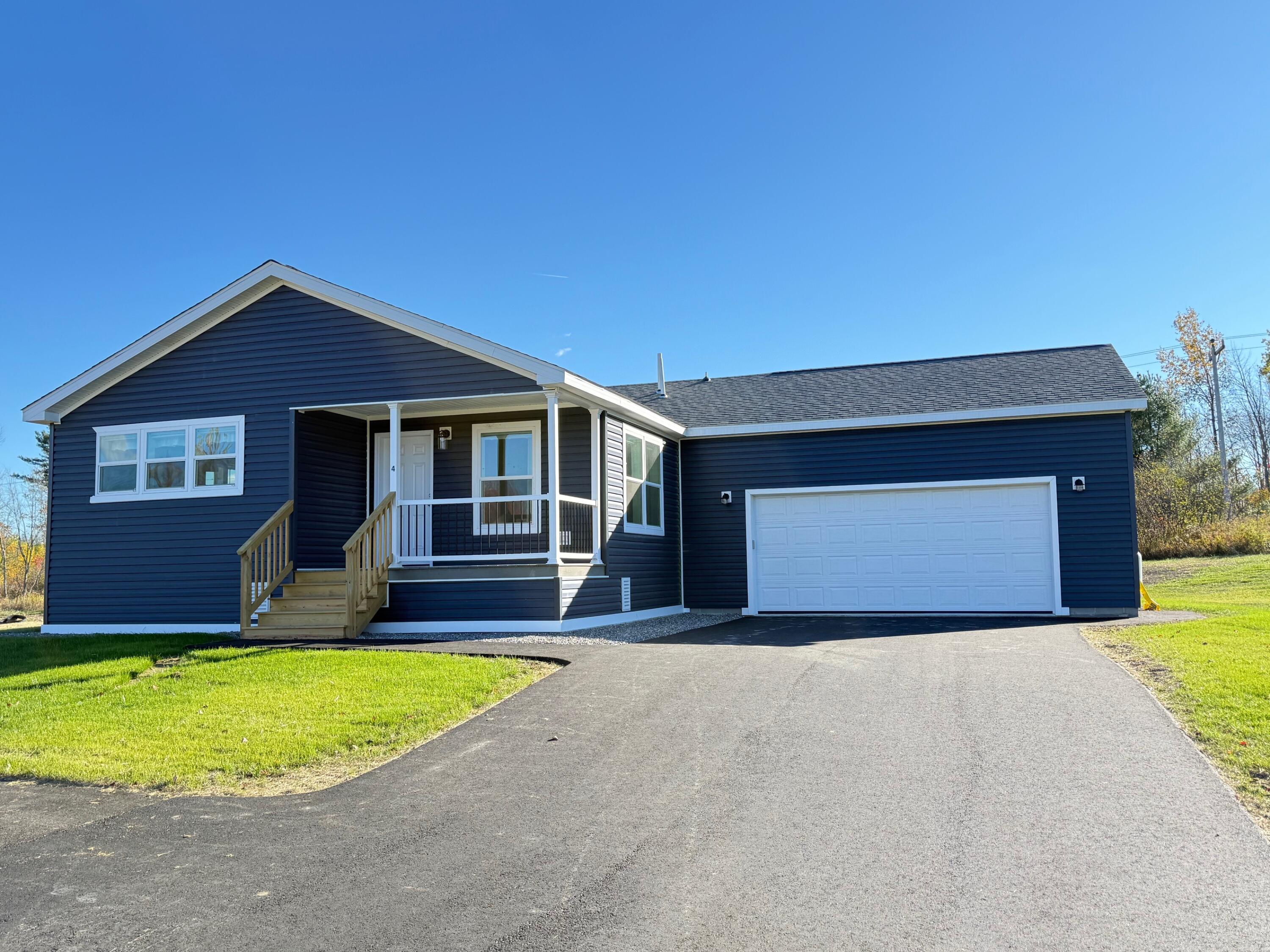 4 Baxter Boulevard Biddeford ME 04005