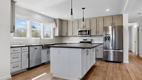 4 Baxter Boulevard Biddeford ME 04005