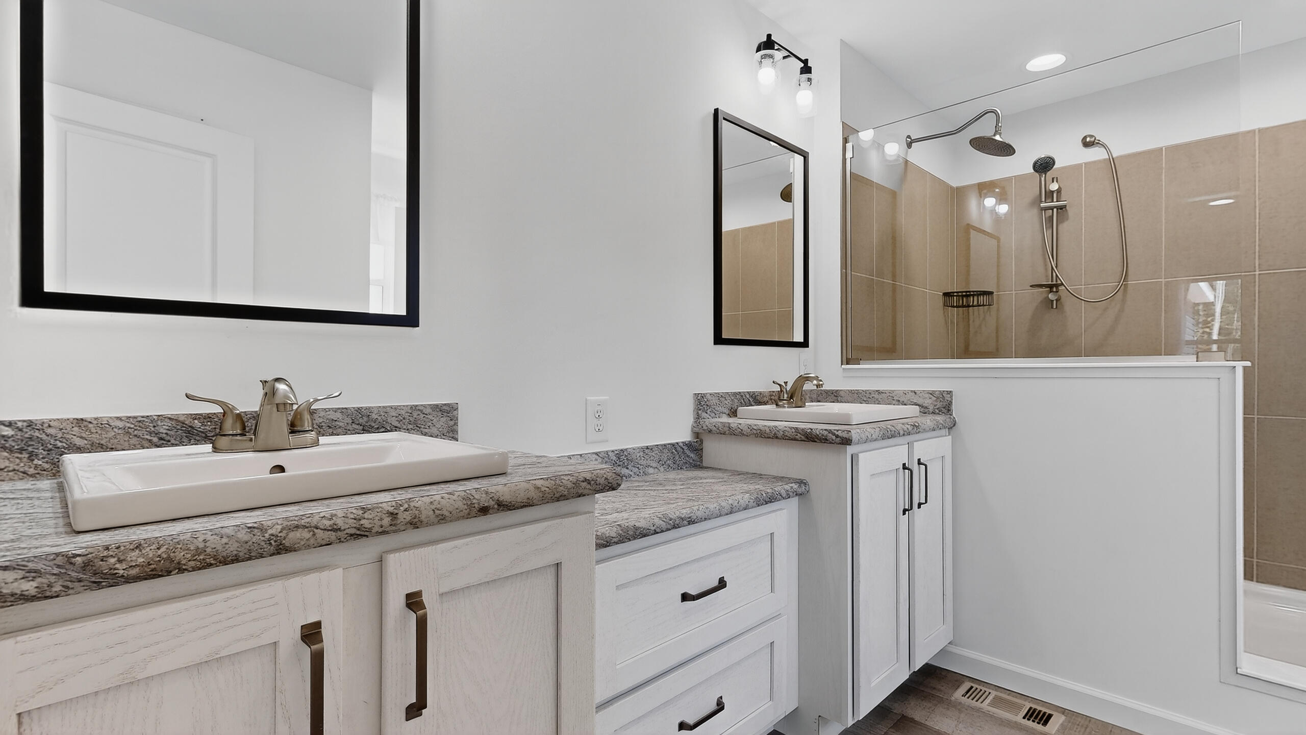 4 Baxter Boulevard Biddeford ME 04005