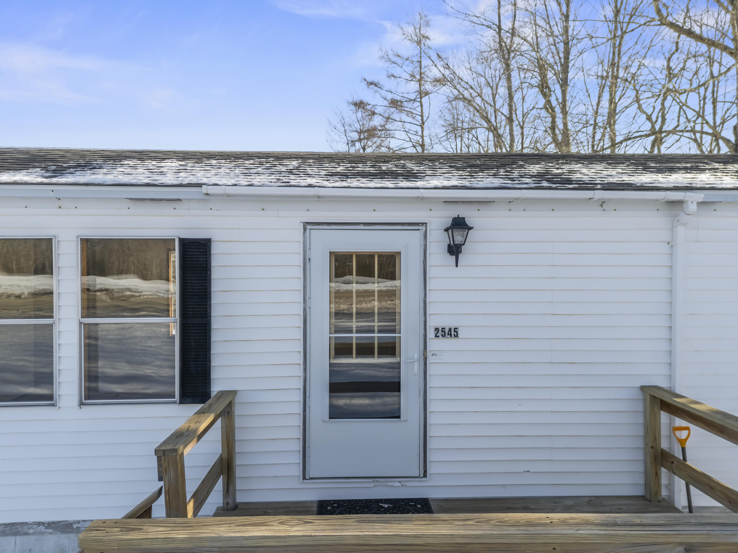 2545 Washington Road Waldoboro ME 04572