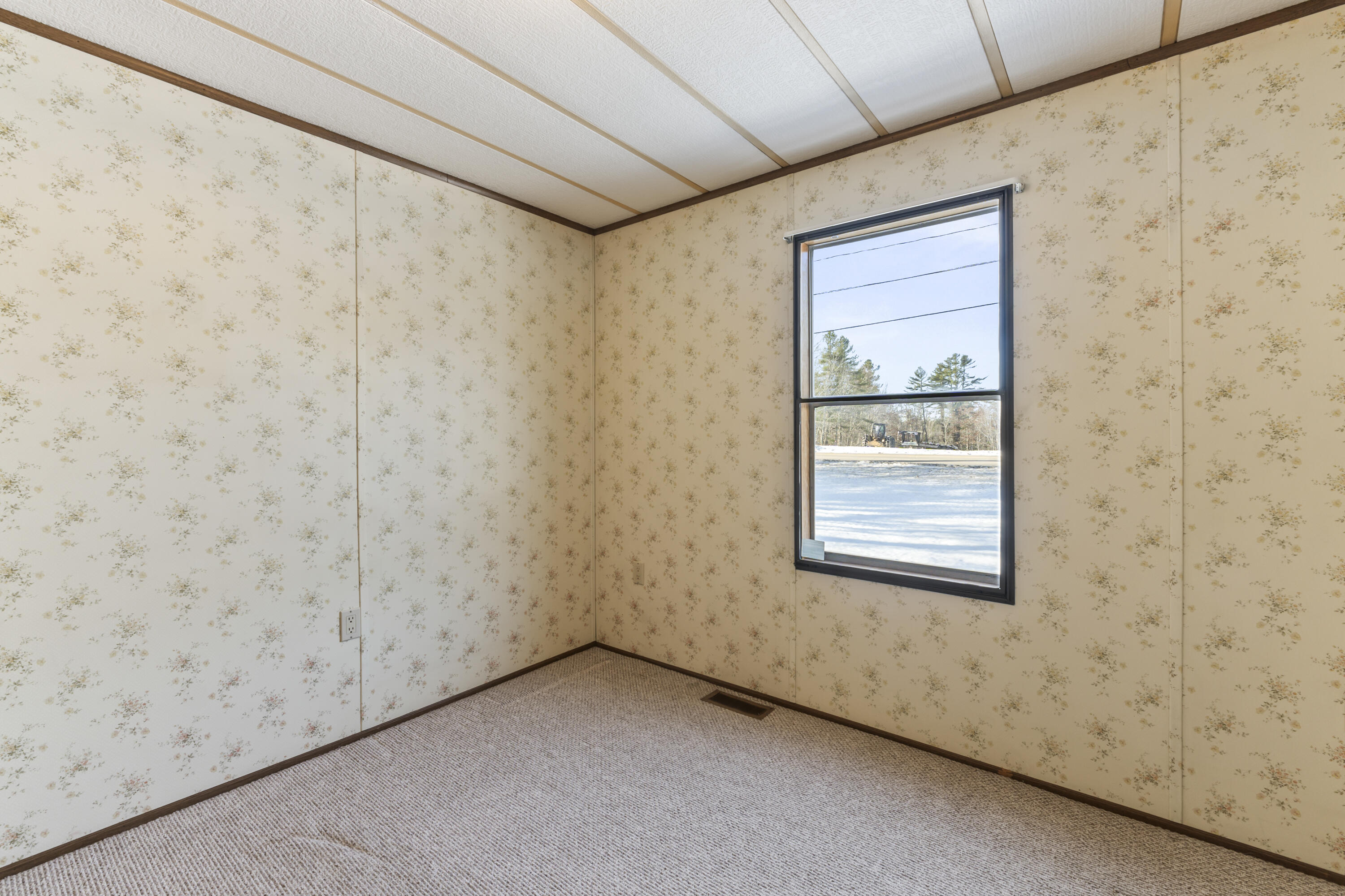 2545 Washington Road Waldoboro ME 04572