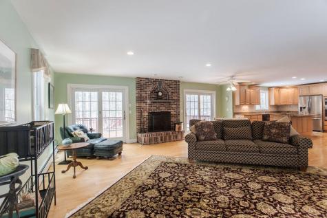 3 Edward Circle York ME 03909