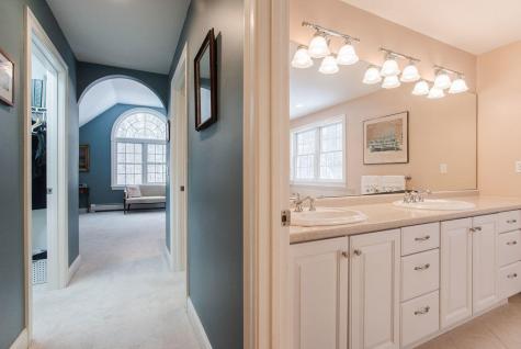 3 Edward Circle York ME 03909