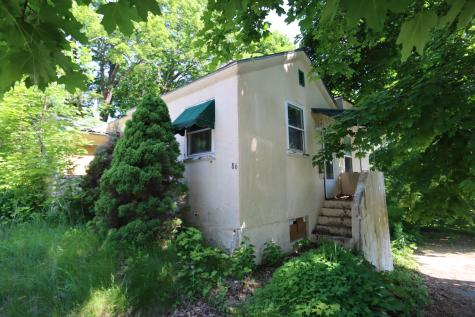 86 Western Avenue Auburn ME 04210