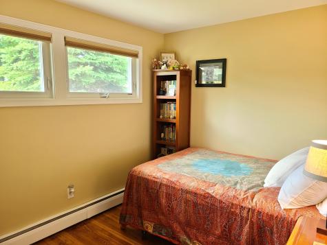426 East Avenue Lewiston ME 04240