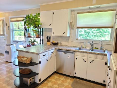 426 East Avenue Lewiston ME 04240