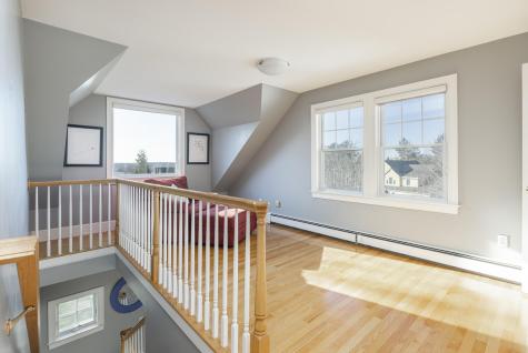 9 Leighton Farm Road Cape Elizabeth ME 04107