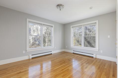 9 Leighton Farm Road Cape Elizabeth ME 04107