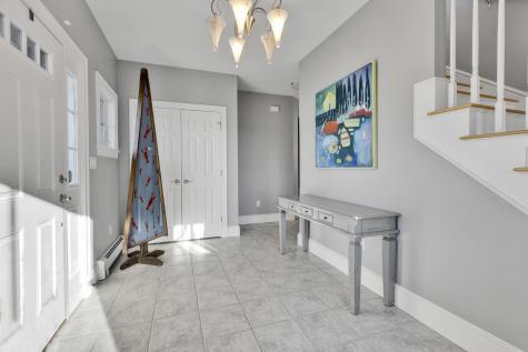 9 Leighton Farm Road Cape Elizabeth ME 04107