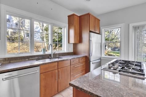 9 Leighton Farm Road Cape Elizabeth ME 04107