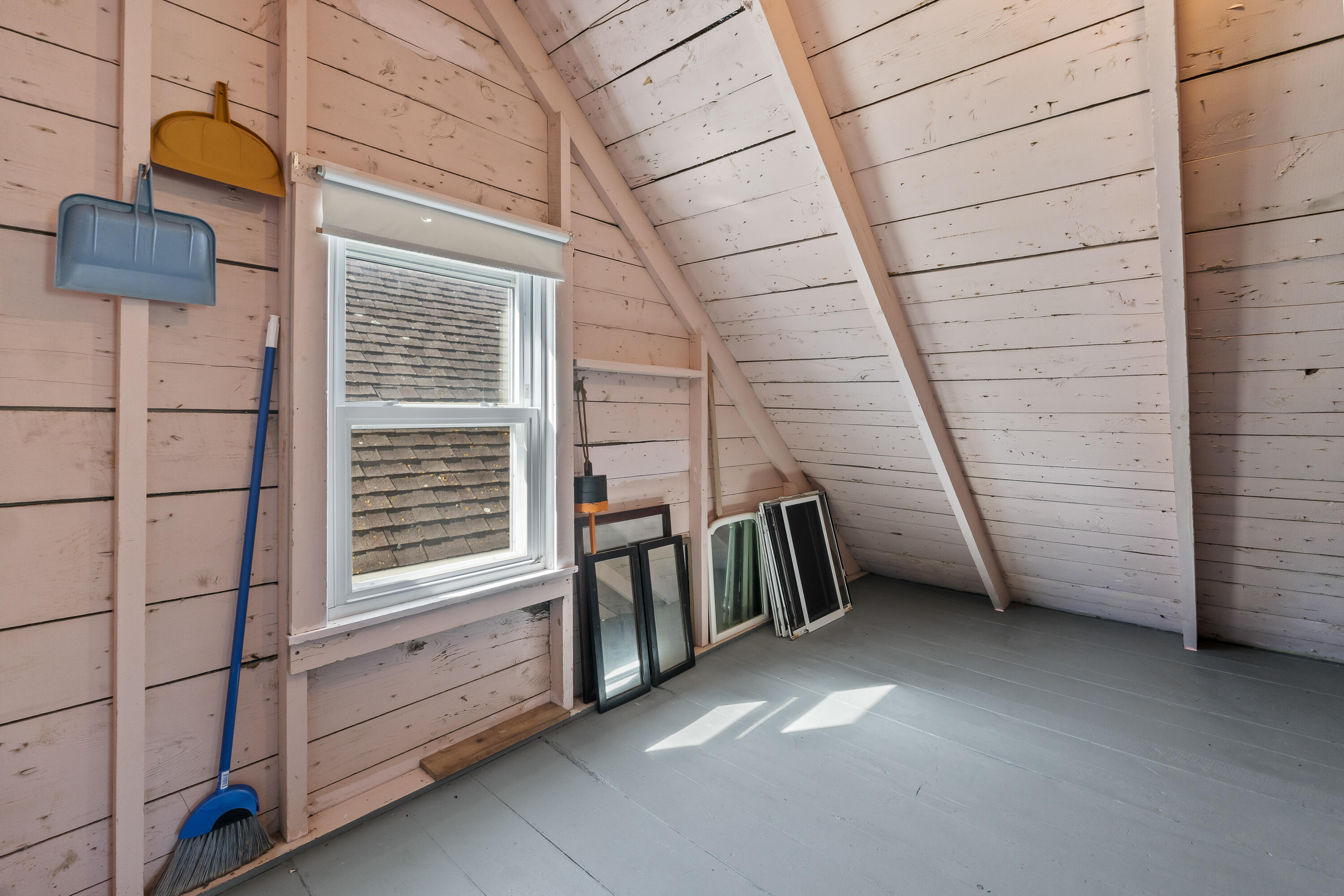 85 Long Beach Avenue York ME 03909