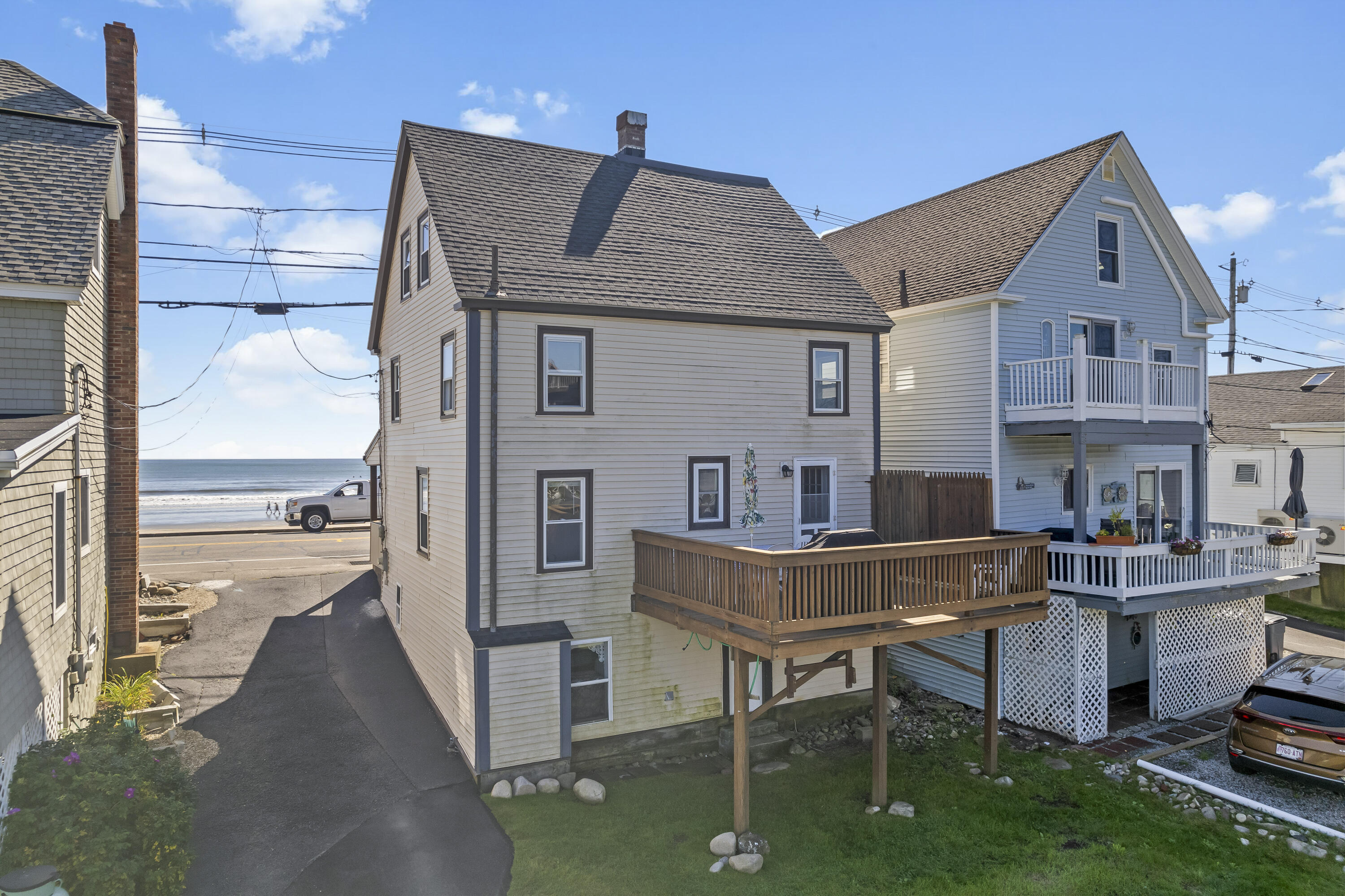 85 Long Beach Avenue York ME 03909