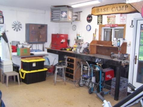 109 Oak Hill Road Auburn ME 04210