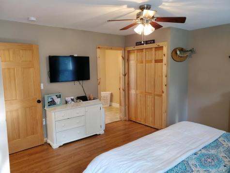 206 Barlen Street Farmington ME 04938