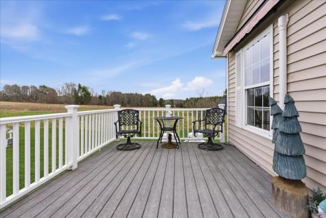 136 Stirling Road Warren ME 04864