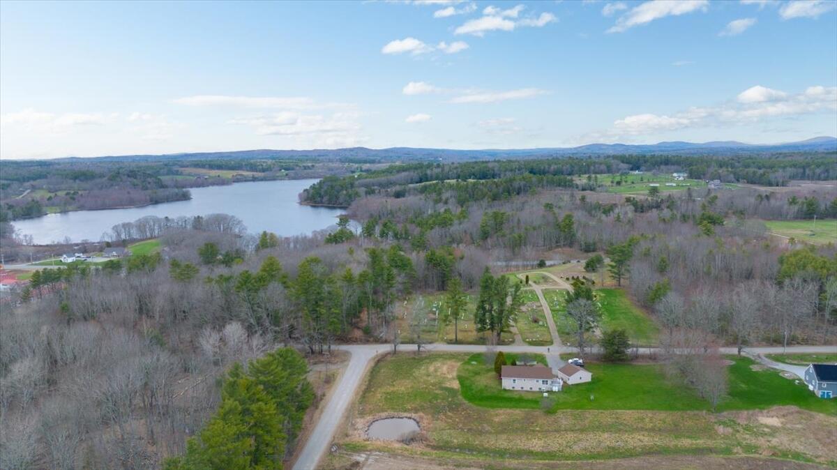 136 Stirling Road Warren ME 04864