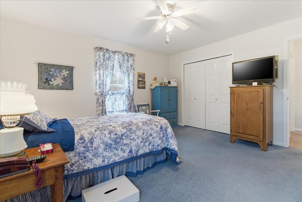 136 Stirling Road Warren ME 04864