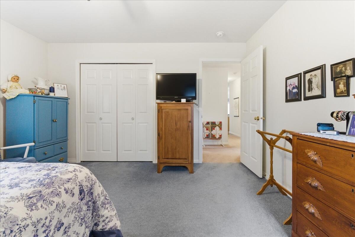 136 Stirling Road Warren ME 04864