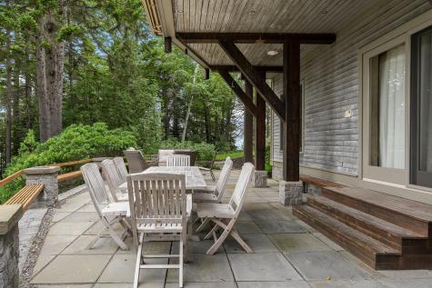93 Governors Point Road Harpswell ME 04079
