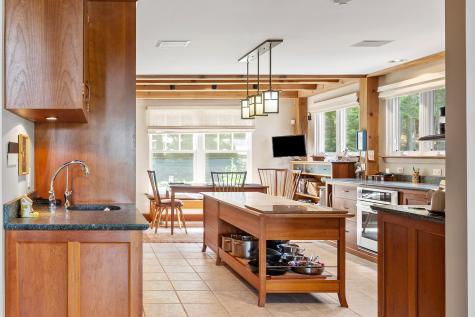 93 Governors Point Road Harpswell ME 04079