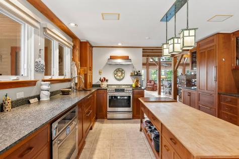 93 Governors Point Road Harpswell ME 04079