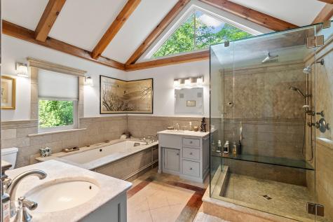 93 Governors Point Road Harpswell ME 04079