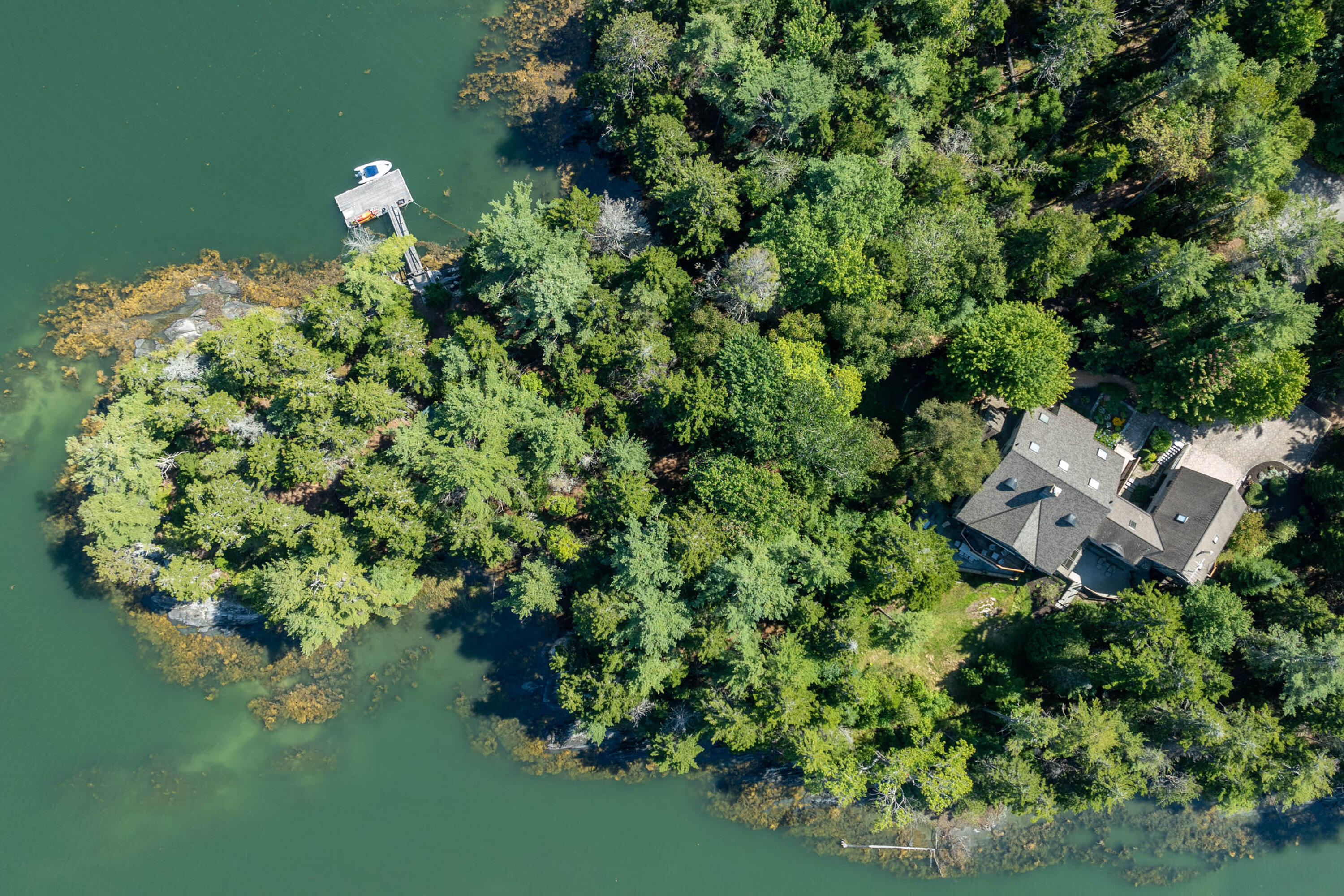 93 Governors Point Road Harpswell ME 04079