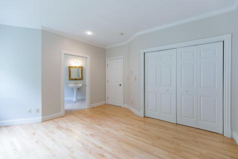 20 Shady Lane Falmouth ME 04105