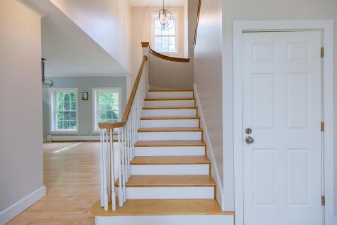 20 Shady Lane Falmouth ME 04105