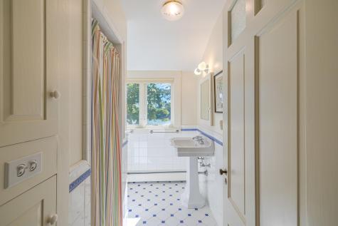 492 Parker Point Road Blue Hill ME 04614